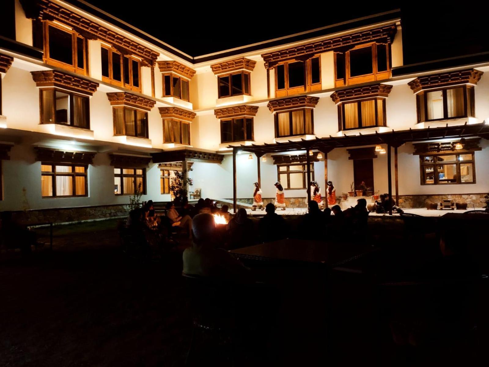 The Hunder Eco Villa Hundar Buitenkant foto
